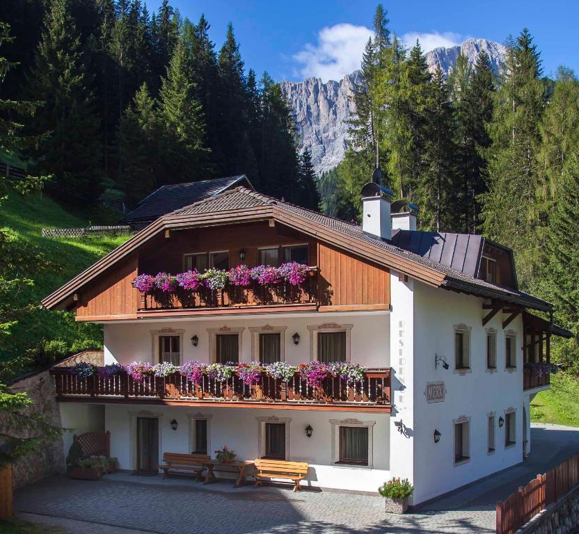 Residence Merk Selva di Val Gardena Extérieur photo
